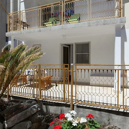 Dan - Mari Apartment *